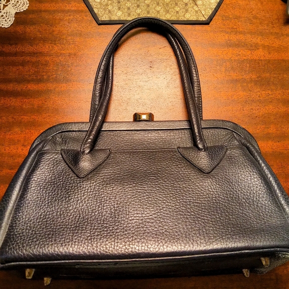 Vintage Navy Blue Leather Clasp Handbag 1960s - Picture 3 of 11